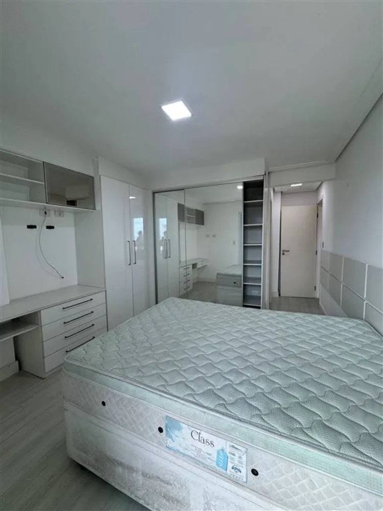 Cobertura, 3 quartos, 262 m² - Foto 11