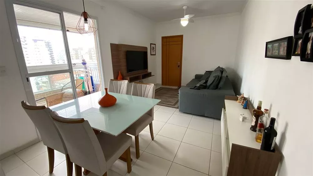 Apartamento à venda com 2 quartos, 68m² - Foto 3