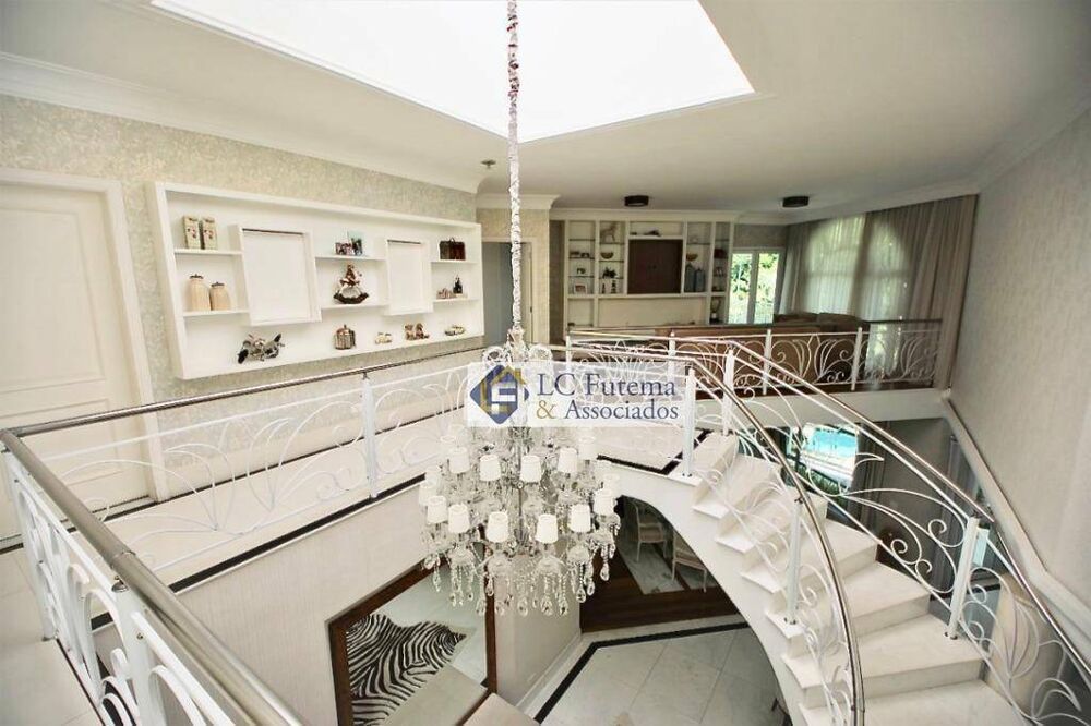 Casa de Condomínio à venda com 4 quartos, 530m² - Foto 3