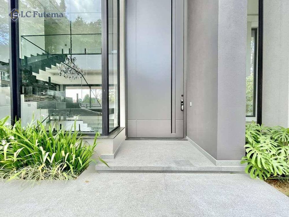 Casa de Condomínio à venda com 4 quartos, 653m² - Foto 1