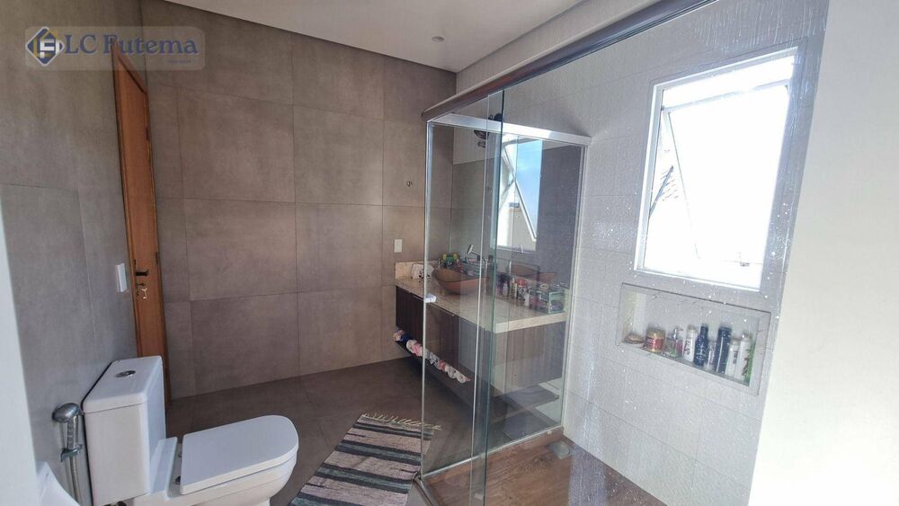 Casa de Condomínio à venda com 3 quartos, 231m² - Foto 8