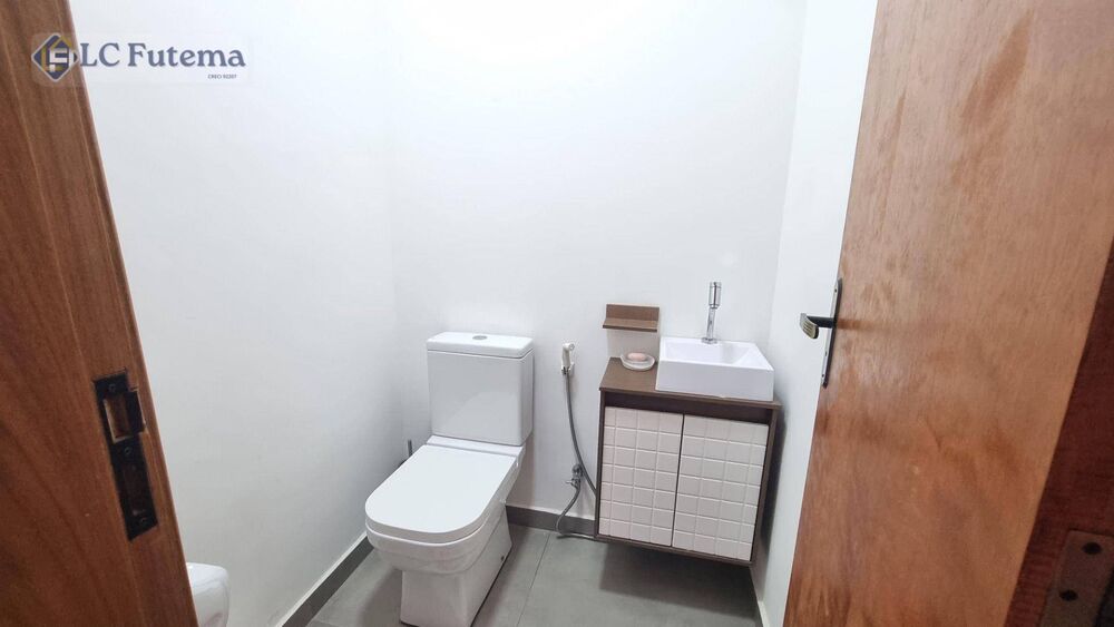 Casa de Condomínio à venda com 3 quartos, 231m² - Foto 2