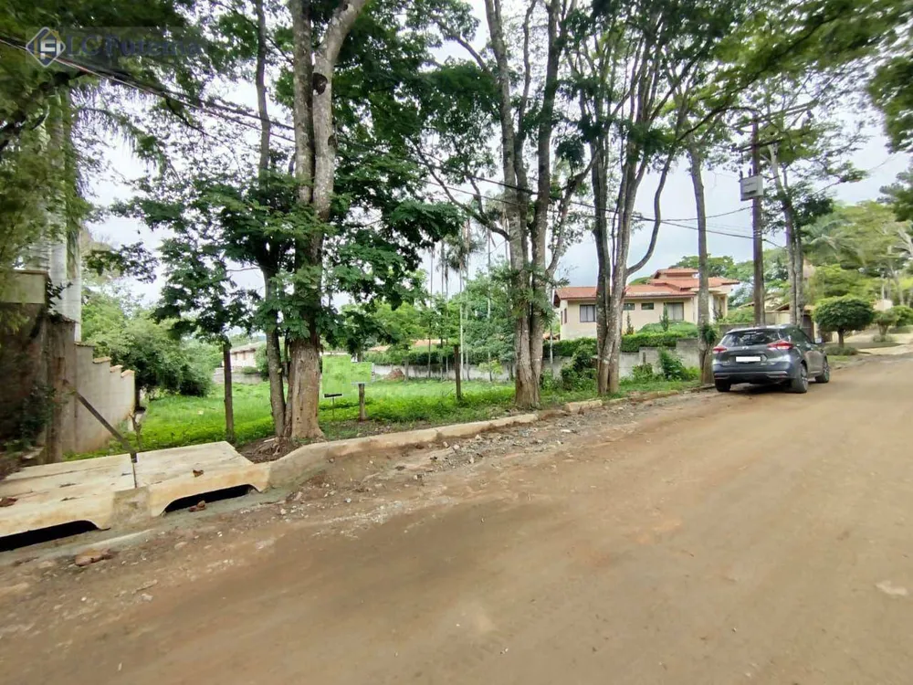 Loteamento e Condomínio, 1800 m² - Foto 1