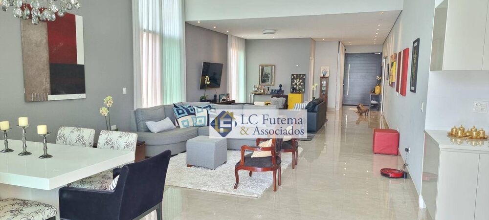 Casa de Condomínio à venda com 3 quartos, 300m² - Foto 2