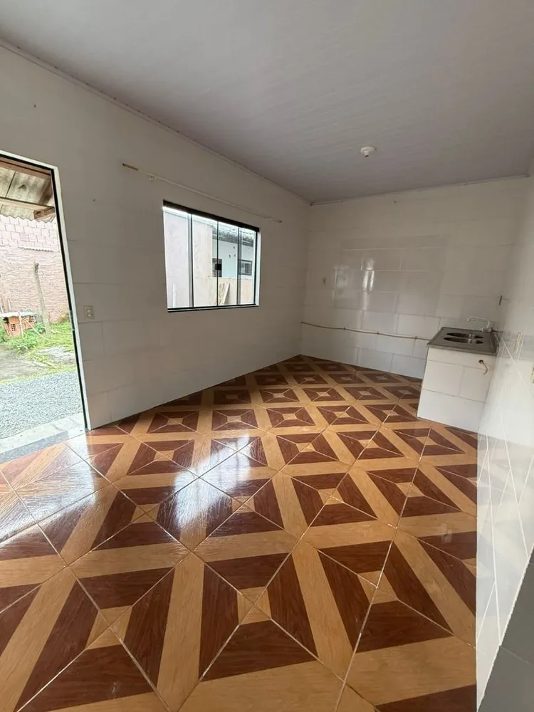 Casa, 3 quartos, 72 m² - Foto 2