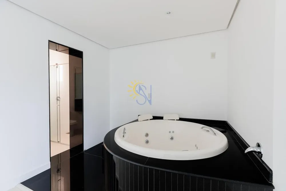 Apartamento, 4 quartos, 252 m² - Foto 12
