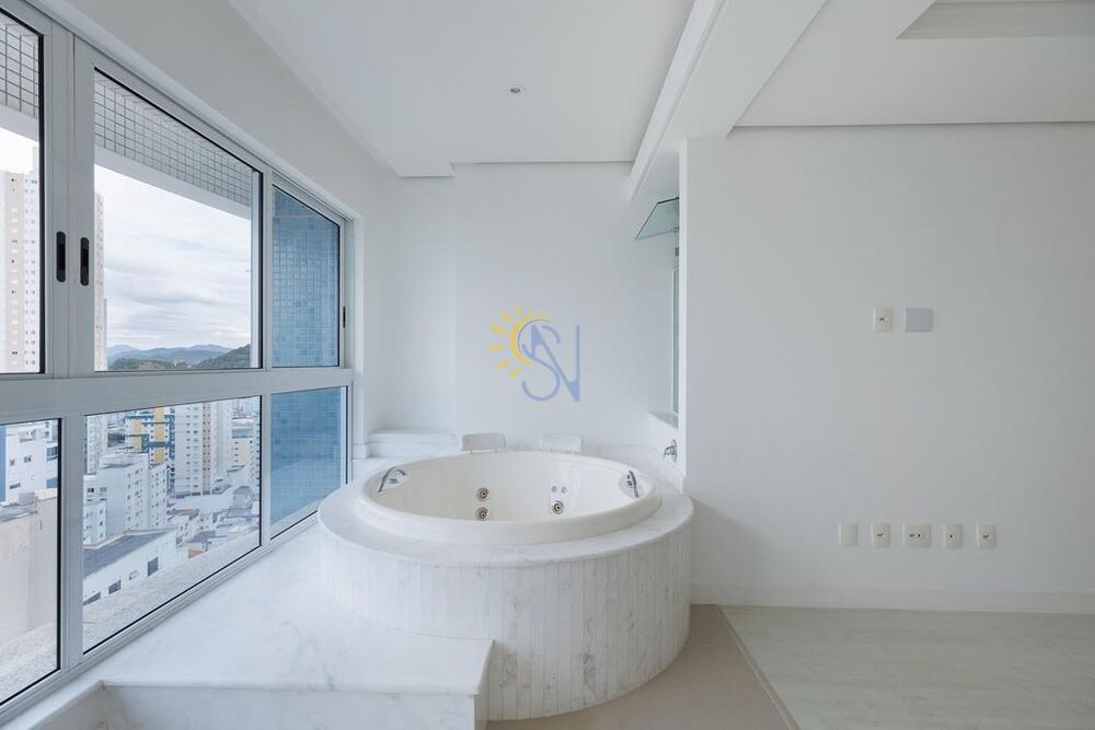 Apartamento, 4 quartos, 252 m² - Foto 8
