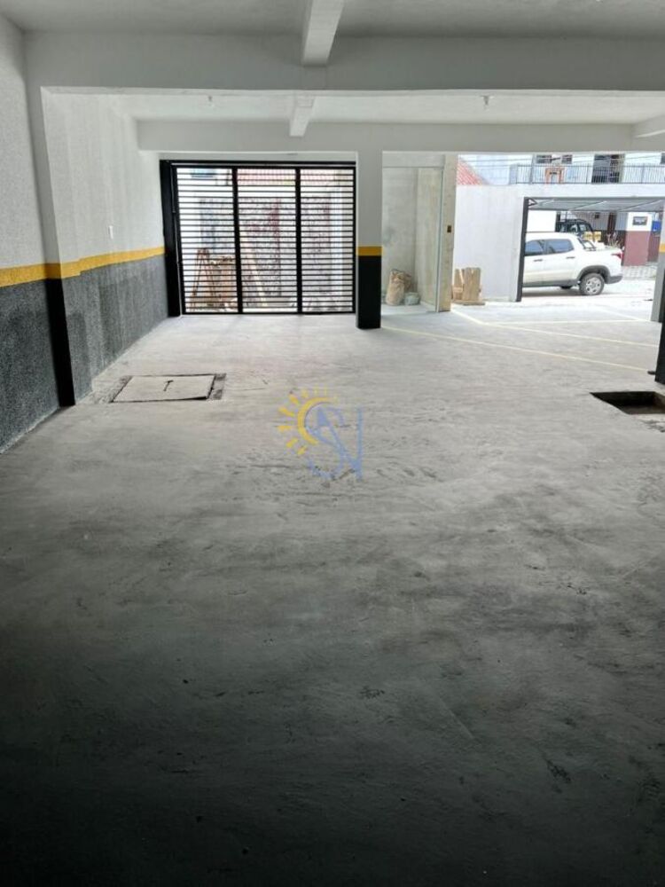 Apartamento à venda com 2 quartos, 65m² - Foto 4