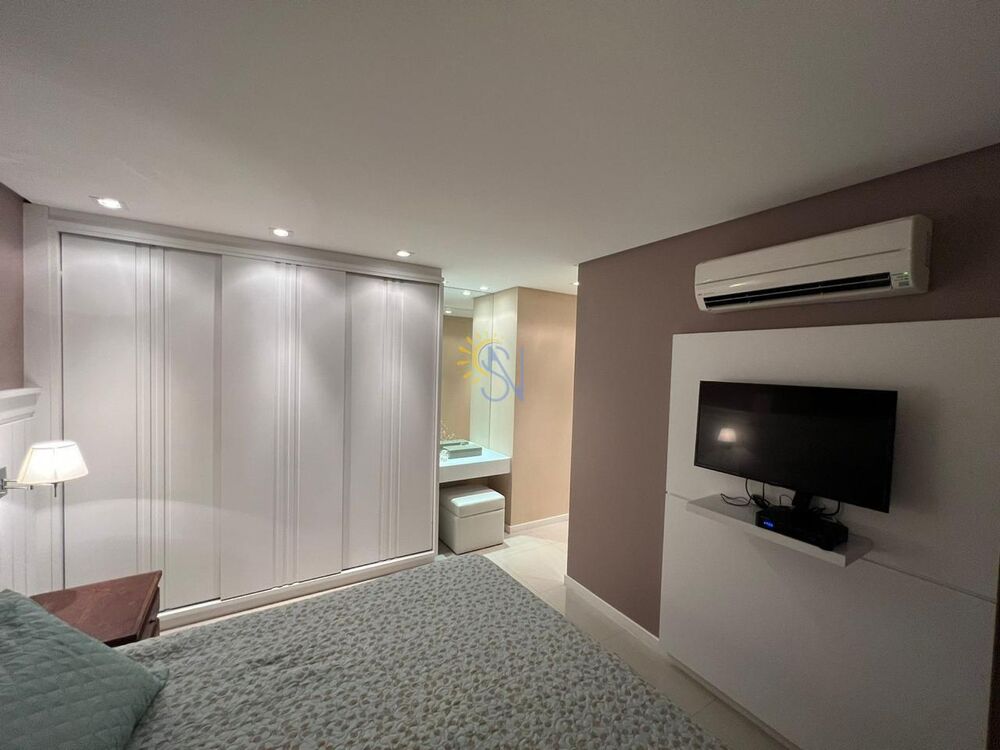 Apartamento à venda com 3 quartos, 128m² - Foto 2