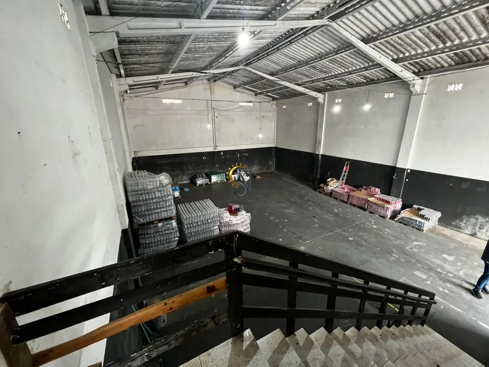 Depósito-Galpão, 350 m² - Foto 1
