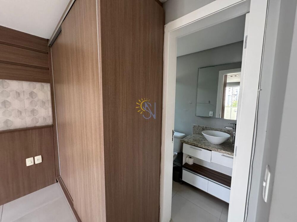 Apartamento para alugar com 3 quartos, 162m² - Foto 9
