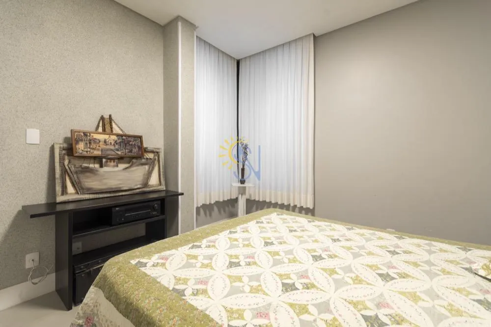 Sobrado, 3 quartos, 296 m² - Foto 4