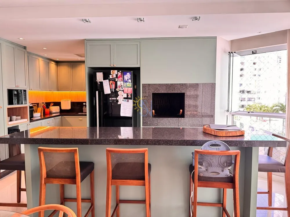 Apartamento, 3 quartos, 130 m² - Foto 2