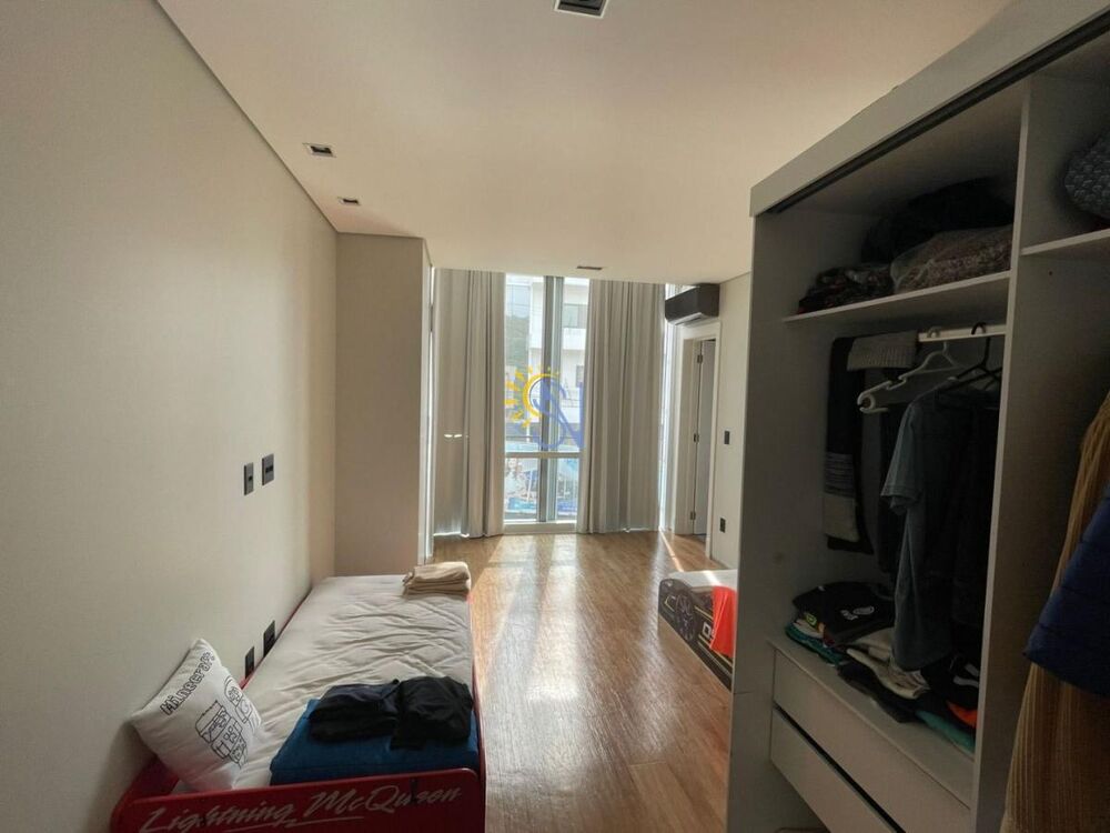 Sobrado, 4 quartos, 400 m² - Foto 1