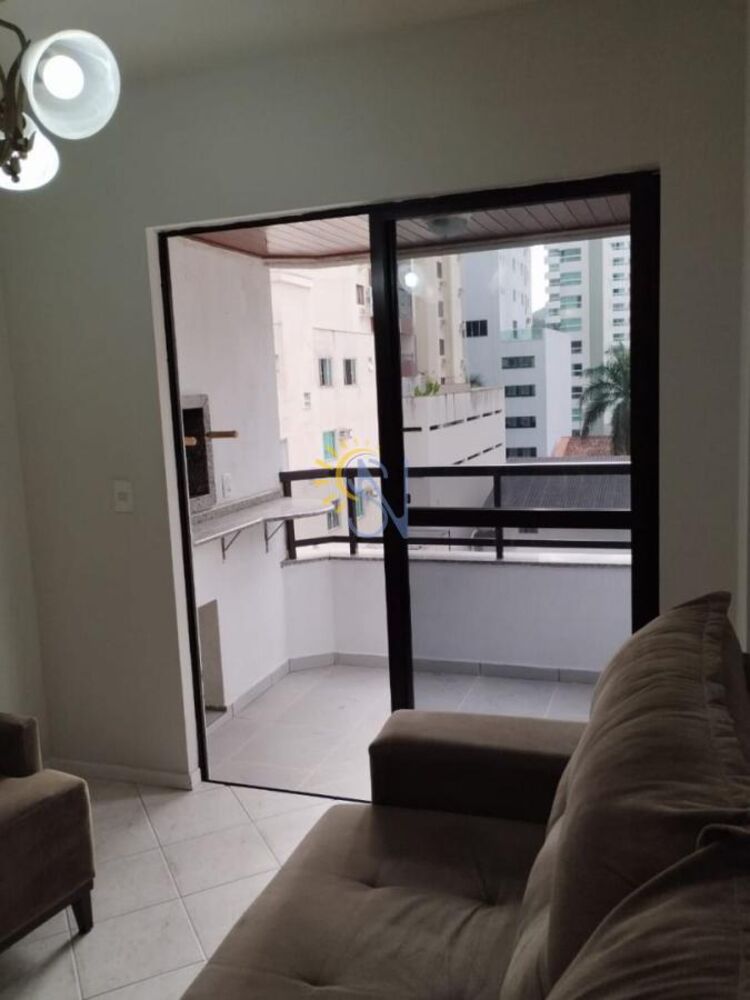 Apartamento, 3 quartos, 100 m² - Foto 2
