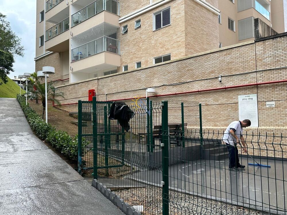 Apartamento à venda com 2 quartos, 71m² - Foto 3