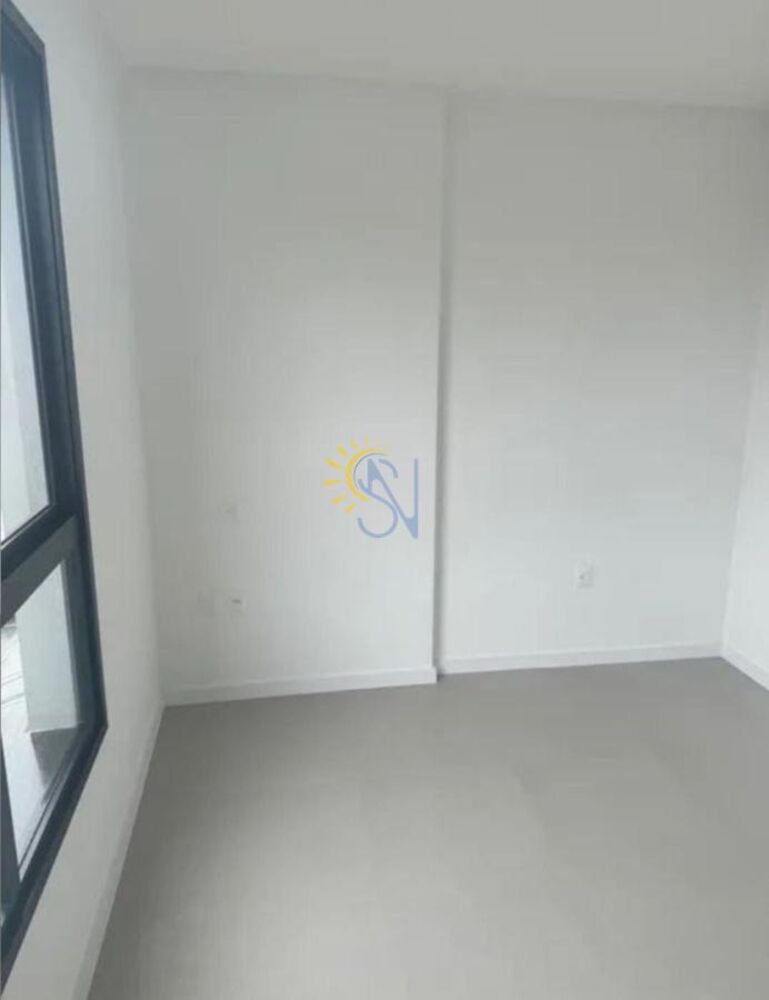 Apartamento à venda com 2 quartos, 62m² - Foto 4