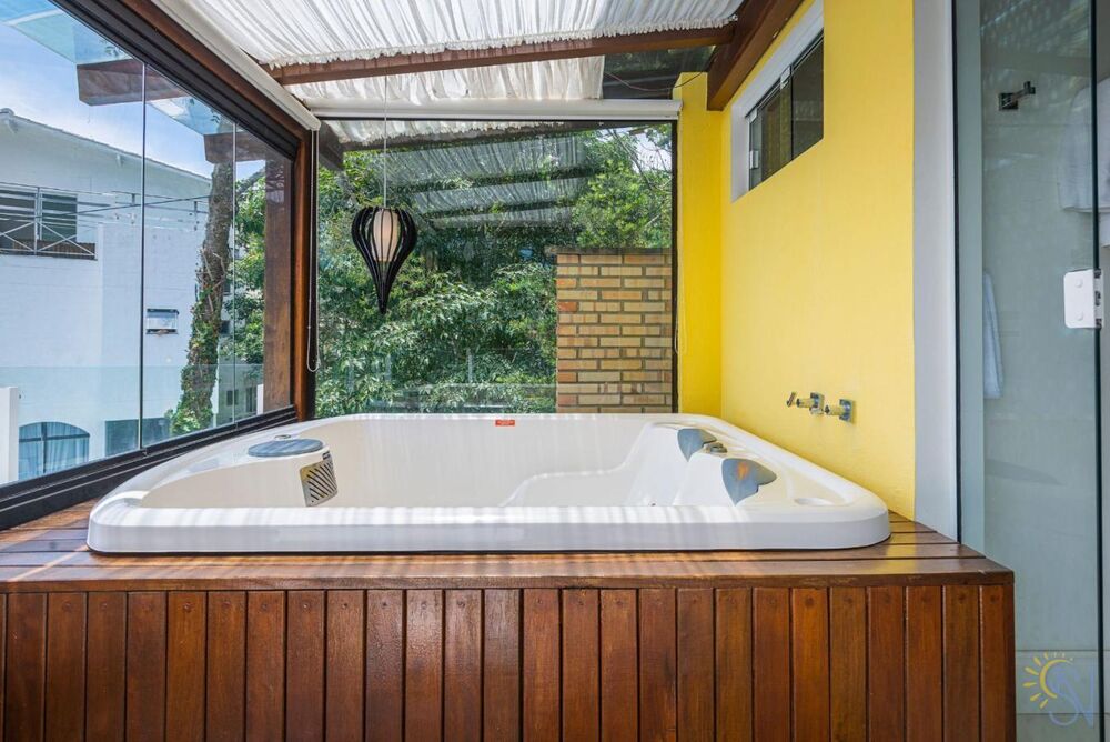 Casa à venda com 3 quartos, 350m² - Foto 8