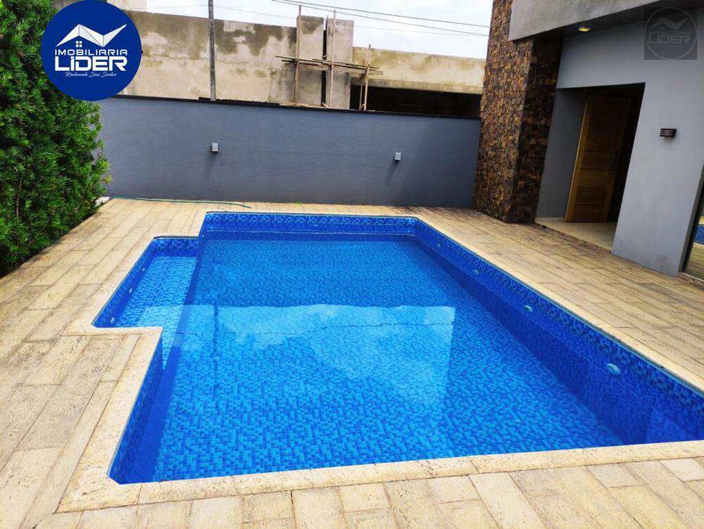 Casa à venda com 3 quartos, 450m² - Foto 2