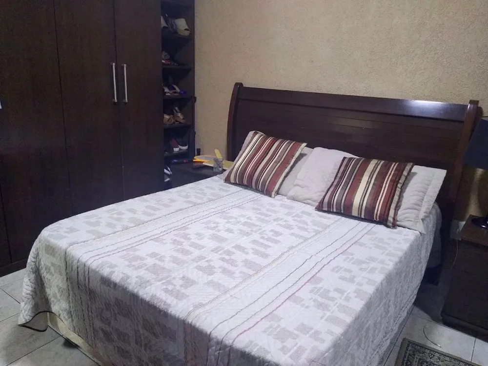 Casa, 3 quartos, 200 m² - Foto 14