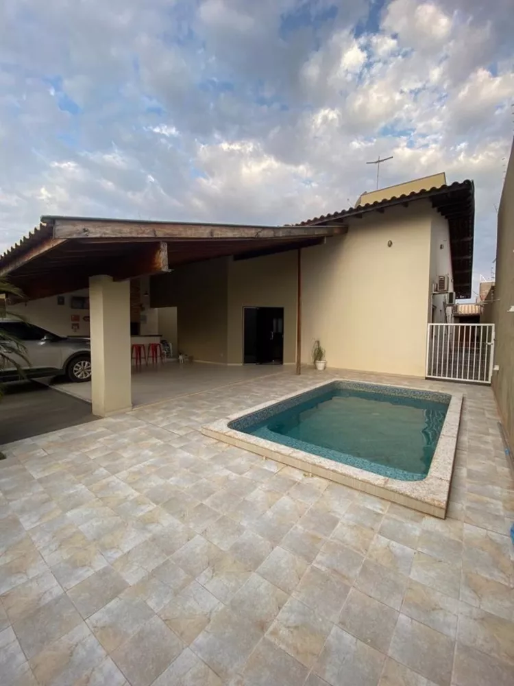 Casa, 3 quartos, 164 m² - Foto 3