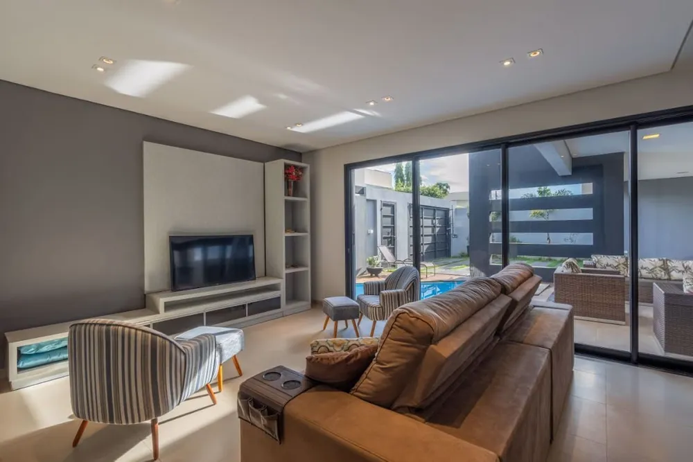 Casa, 3 quartos, 272 m² - Foto 3
