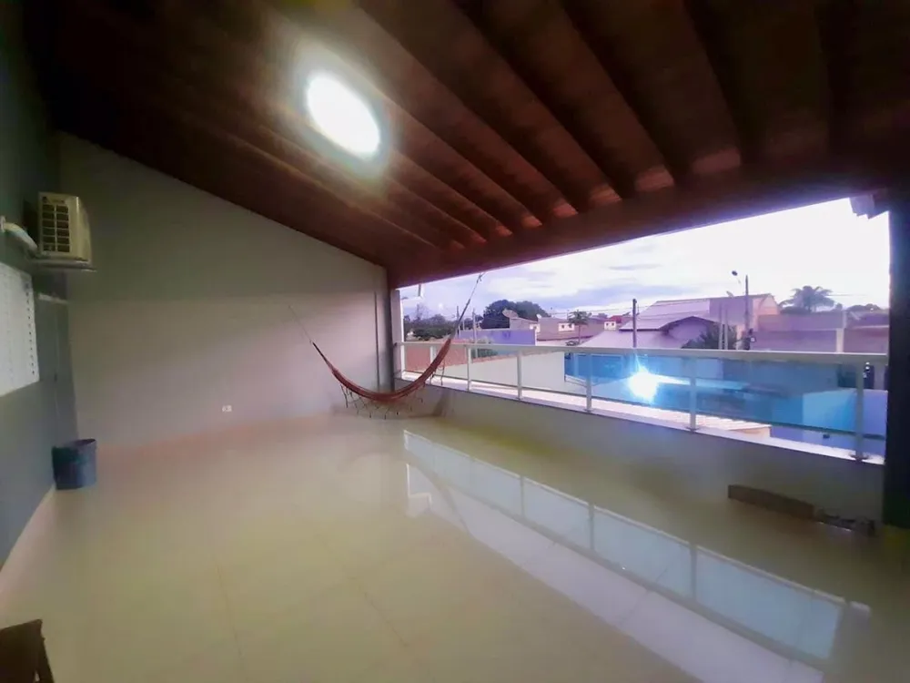 Casa, 3 quartos, 244 m² - Foto 8