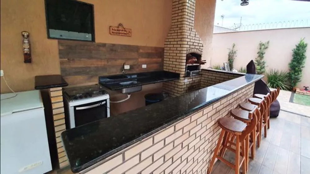 Casa, 3 quartos, 215 m² - Foto 3