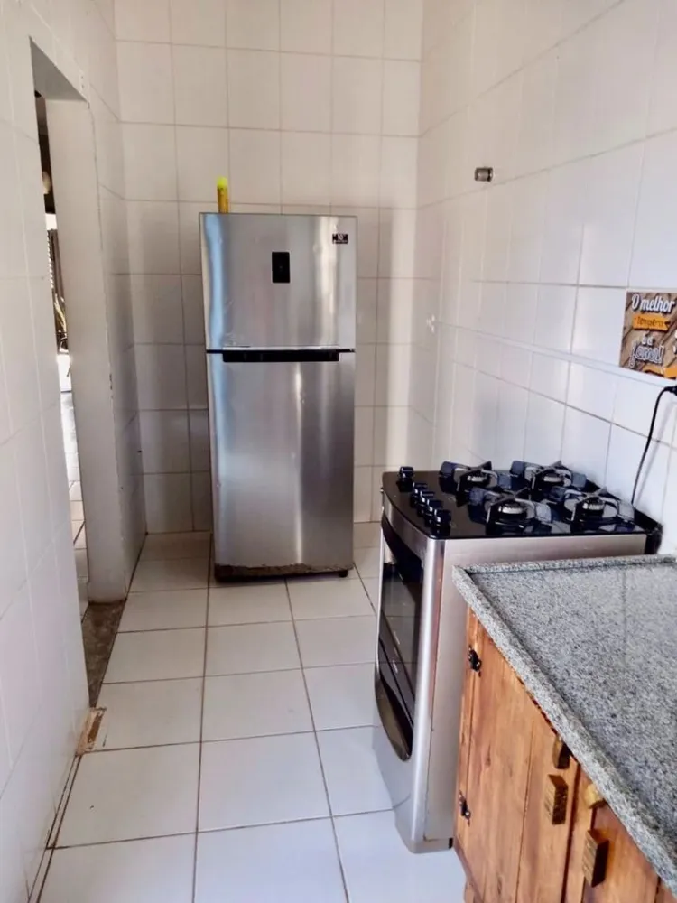Casa, 3 quartos, 224 m² - Foto 2