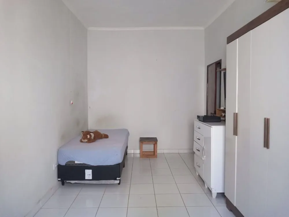 Casa, 3 quartos, 224 m² - Foto 12