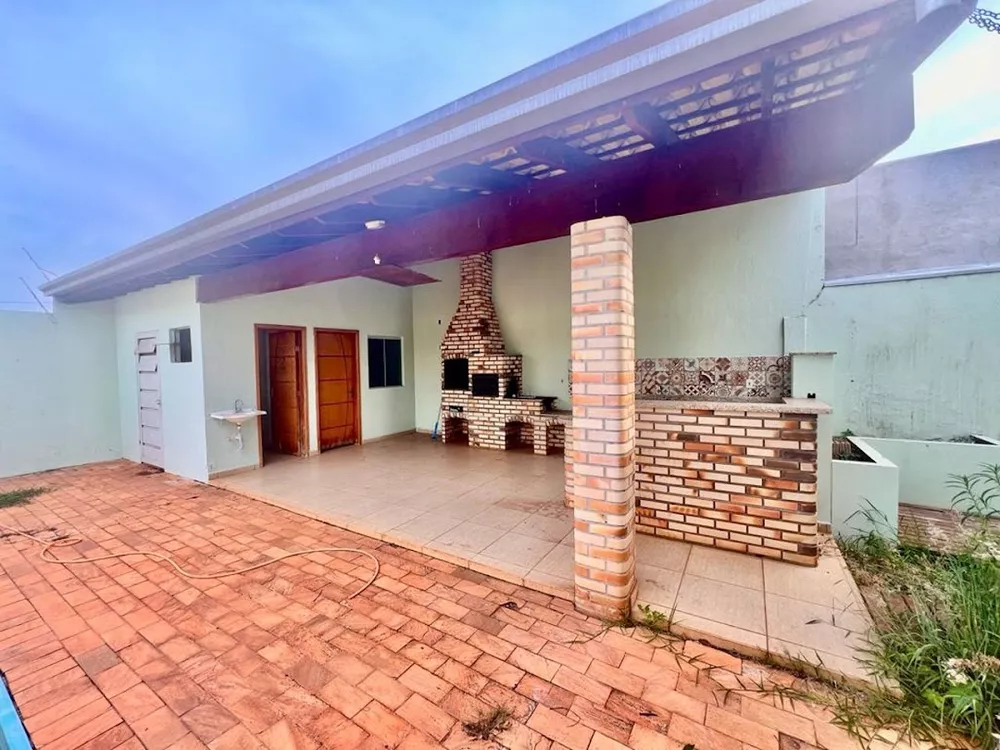 Casa, 2 quartos, 180 m² - Foto 1