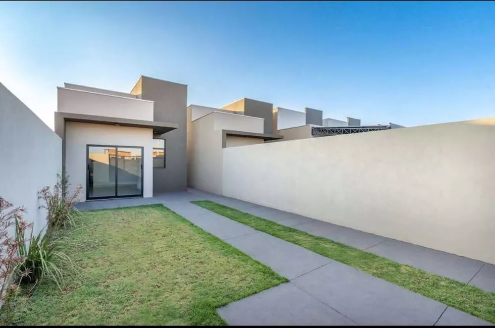 Casa, 3 quartos, 91 m² - Foto 2