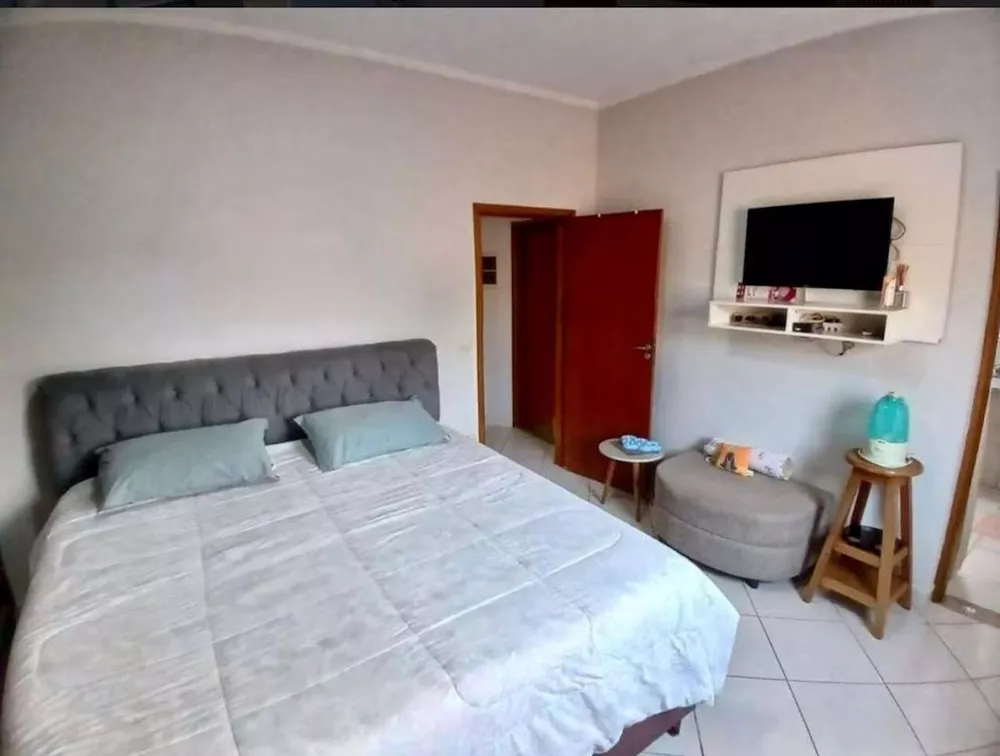 Casa, 3 quartos, 179 m² - Foto 3