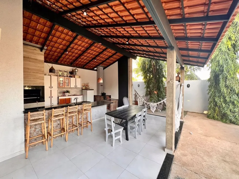 Casa, 4 quartos, 200 m² - Foto 1