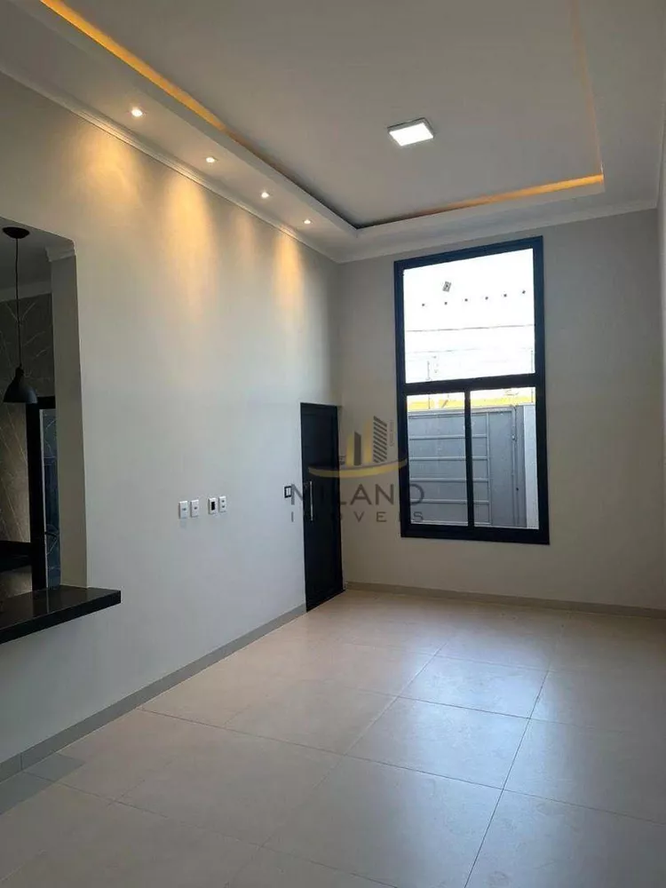 Casa, 3 quartos, 108 m² - Foto 2