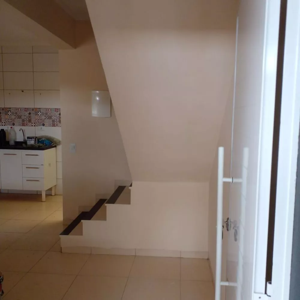 Casa, 2 quartos, 70 m² - Foto 1