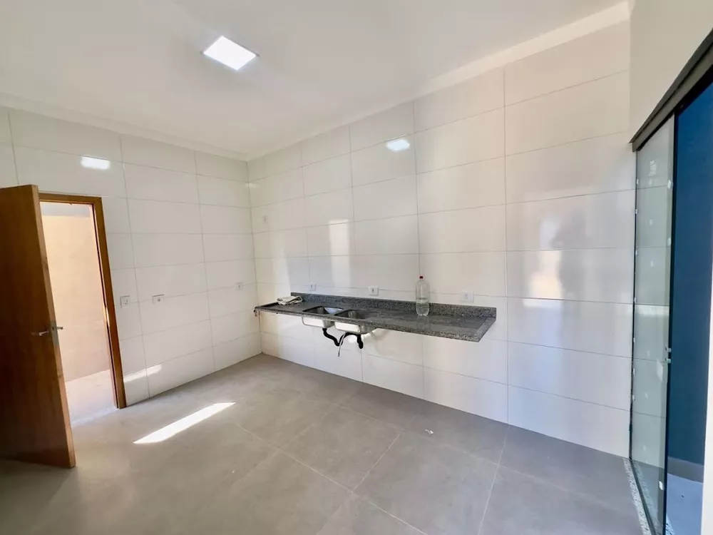 Casa, 3 quartos, 83 m² - Foto 2