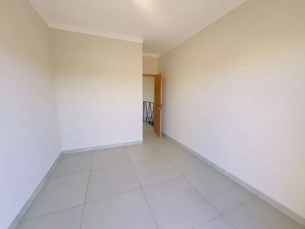 Casa, 3 quartos, 89 m² - Foto 2