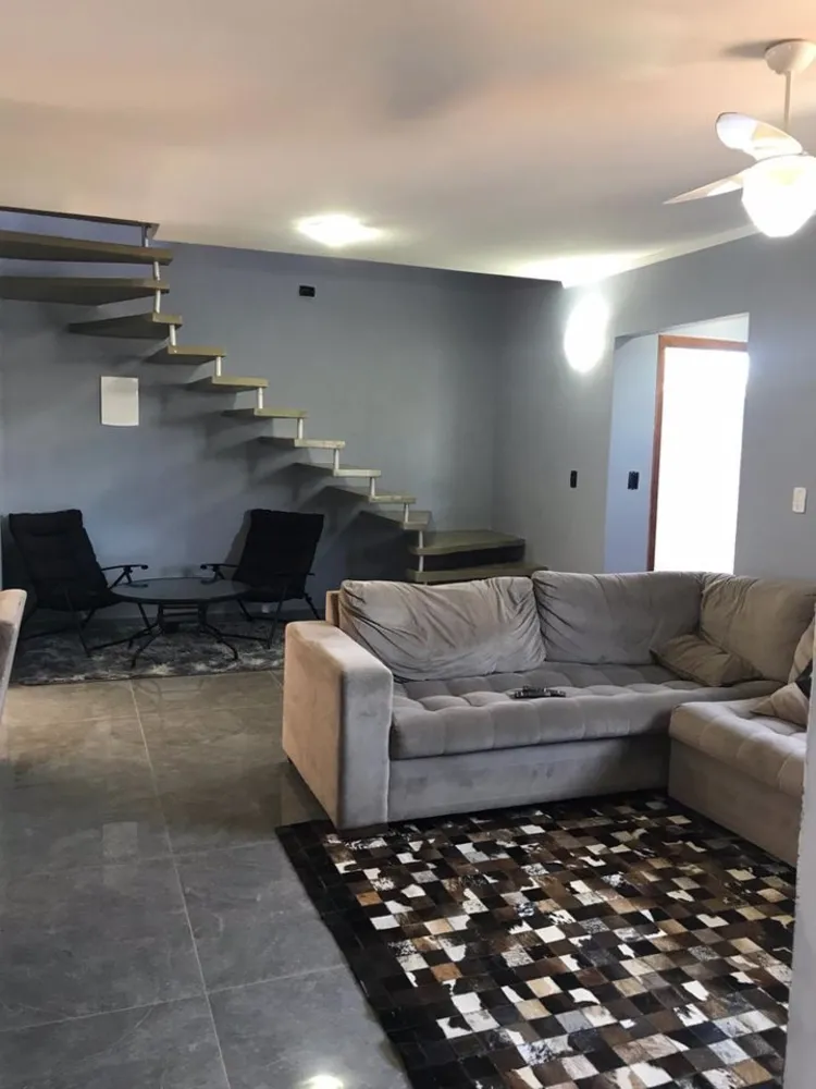 Sobrado, 3 quartos, 111 m² - Foto 1
