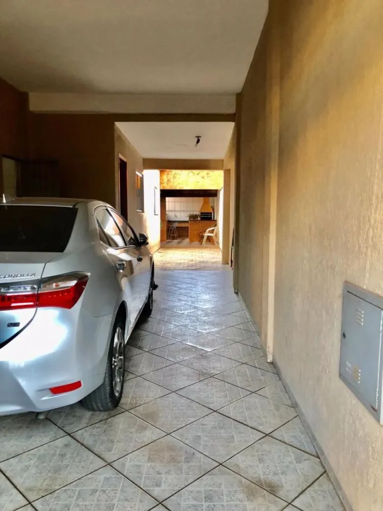 Casa, 4 quartos, 250 m² - Foto 16