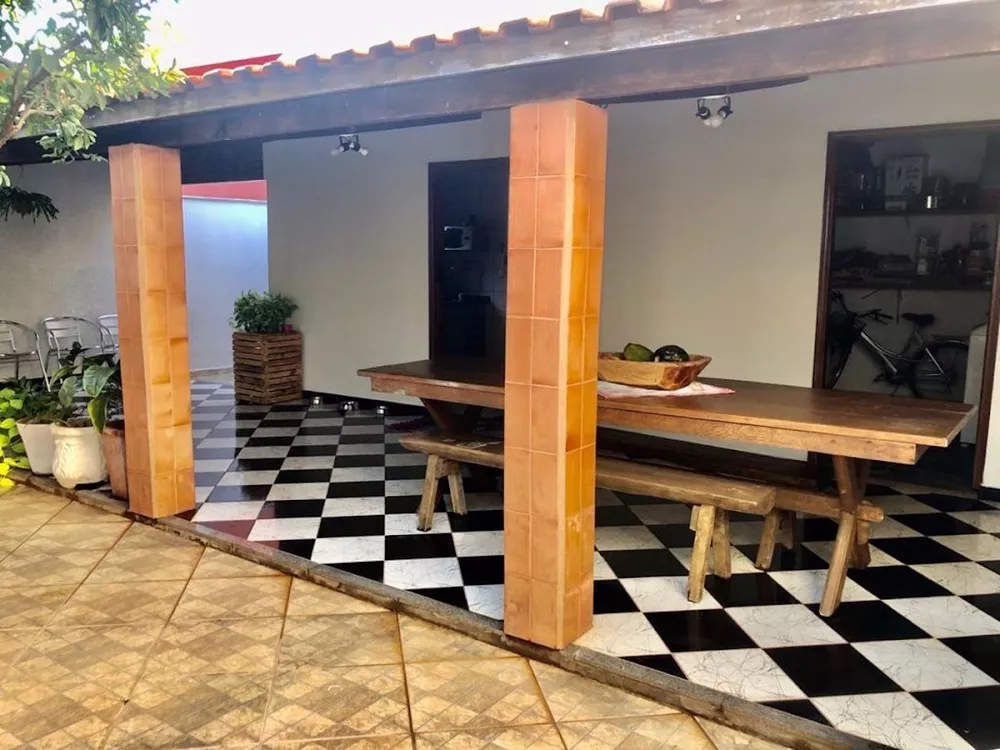 Casa, 4 quartos, 250 m² - Foto 3