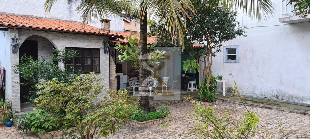 Casa, 5 quartos, 422 m² - Foto 1
