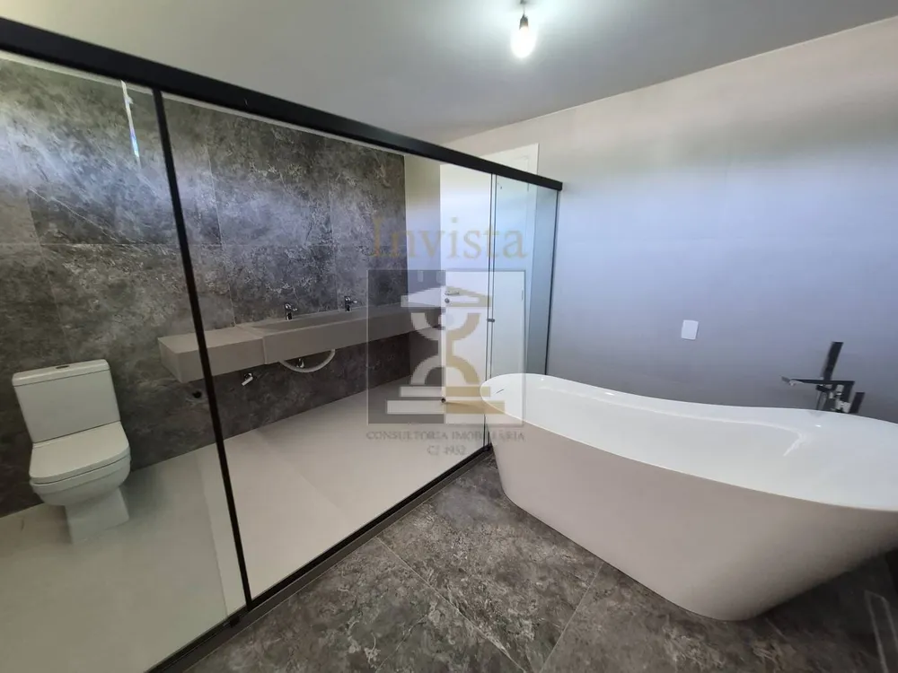 Casa, 5 quartos, 385 m² - Foto 1