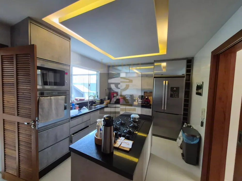Casa, 5 quartos, 350 m² - Foto 39
