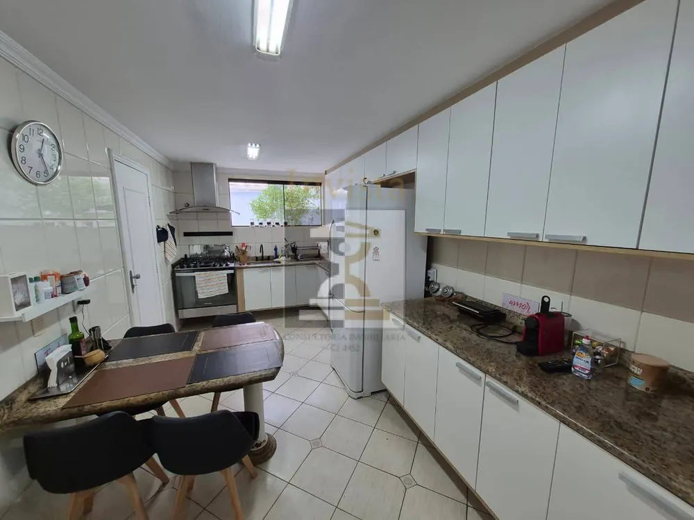 Casa, 4 quartos, 320 m² - Foto 28