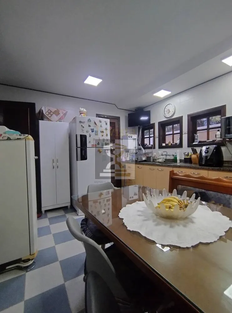 Casa, 7 quartos, 600 m² - Foto 20