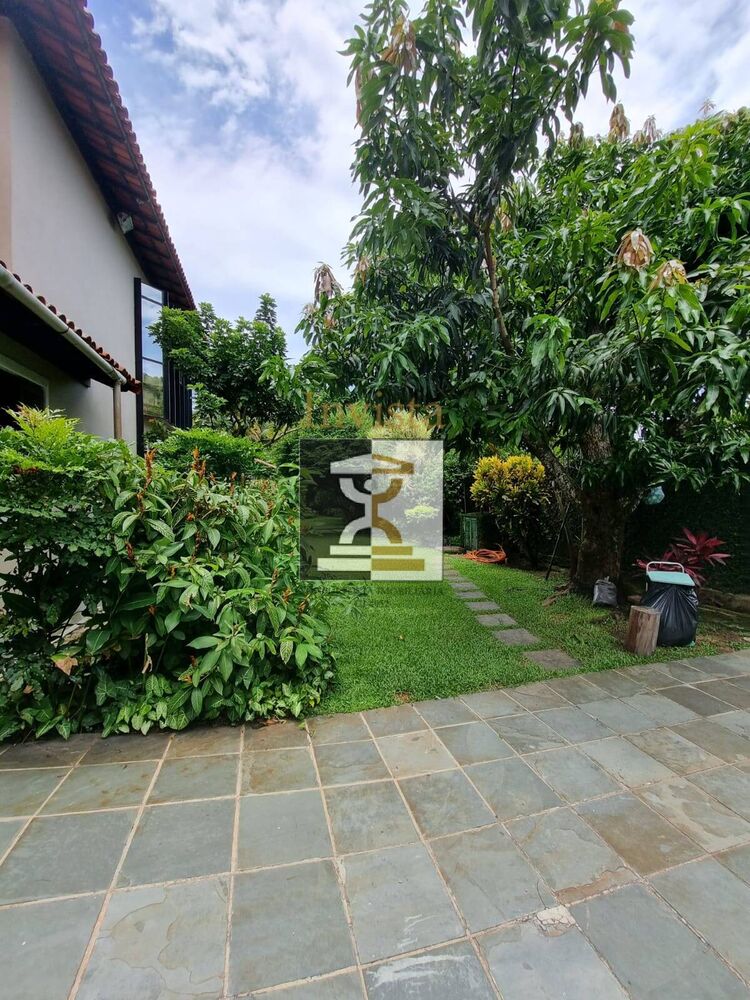 Casa à venda com 4 quartos, 550m² - Foto 4
