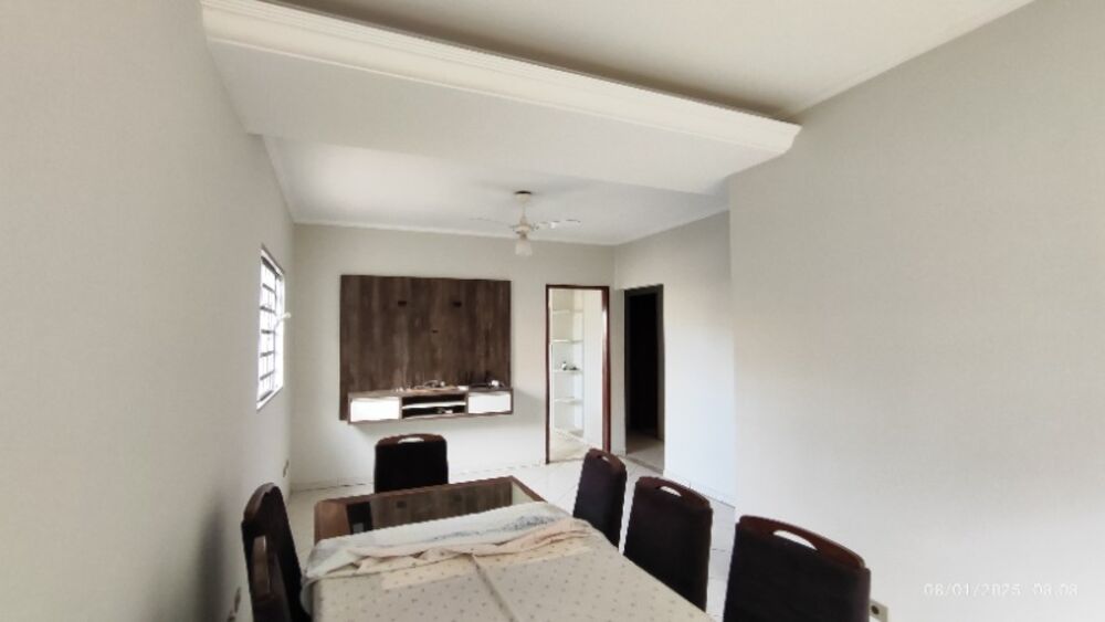 Casa, 3 quartos, 190 m² - Foto 1