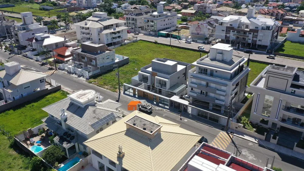 Casa, 3 quartos, 205 m² - Foto 3