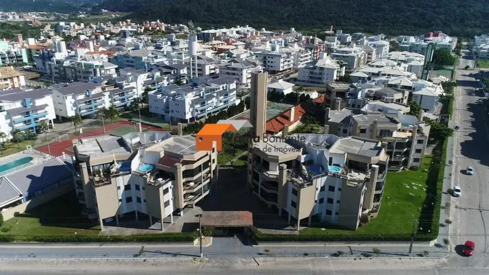 Cobertura, 4 quartos, 216 m² - Foto 1